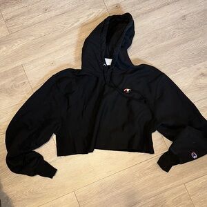 Champion Black Cropped Sweatshirt